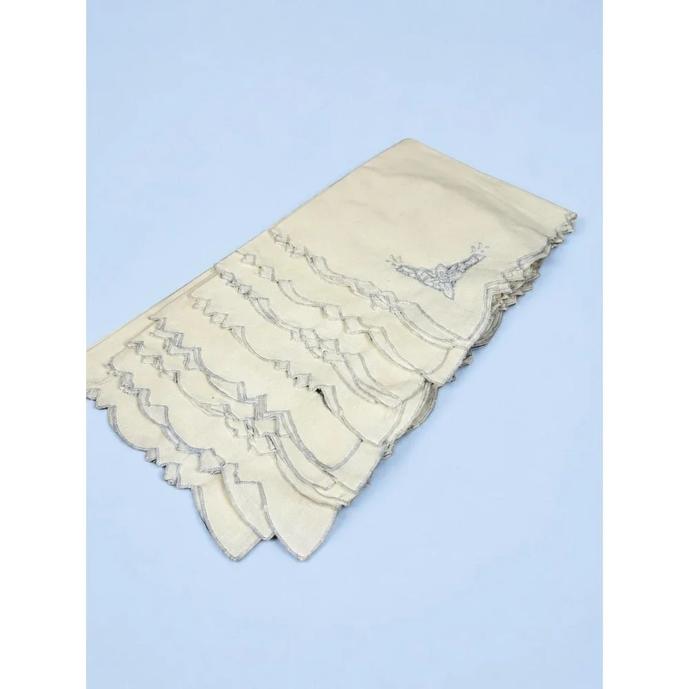 Vintage Set of 8 White Embroidered Napkins Blue Cutwork Scalloped Edge